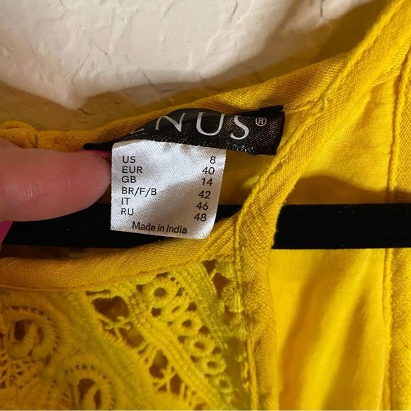 Venus Halter Crochet Neck Dress Sz 8 - Picture 4 of 5